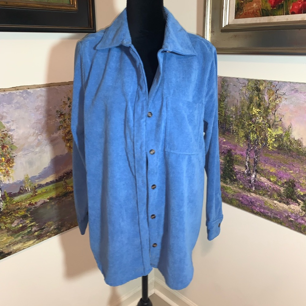 🐠 WOMAN WITHIN button shirt size M